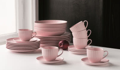 Jest jedną z największych fabryk porcelany w Europie! Historia kaszubskiej marki Lubiana