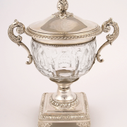 Kryształowa patera w srebrnej
oprawie, Polska,...