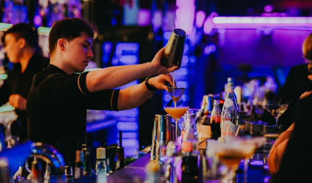 Ten klub ma najwyższy bar w Polsce! Powstał w zabytkowej Fabryce Norblina!