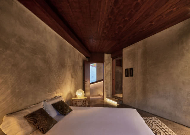 spiralny dom - wnętrze z sypialnią