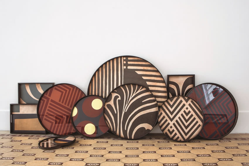 Luksusowe tace i stoliki
marki Notre...