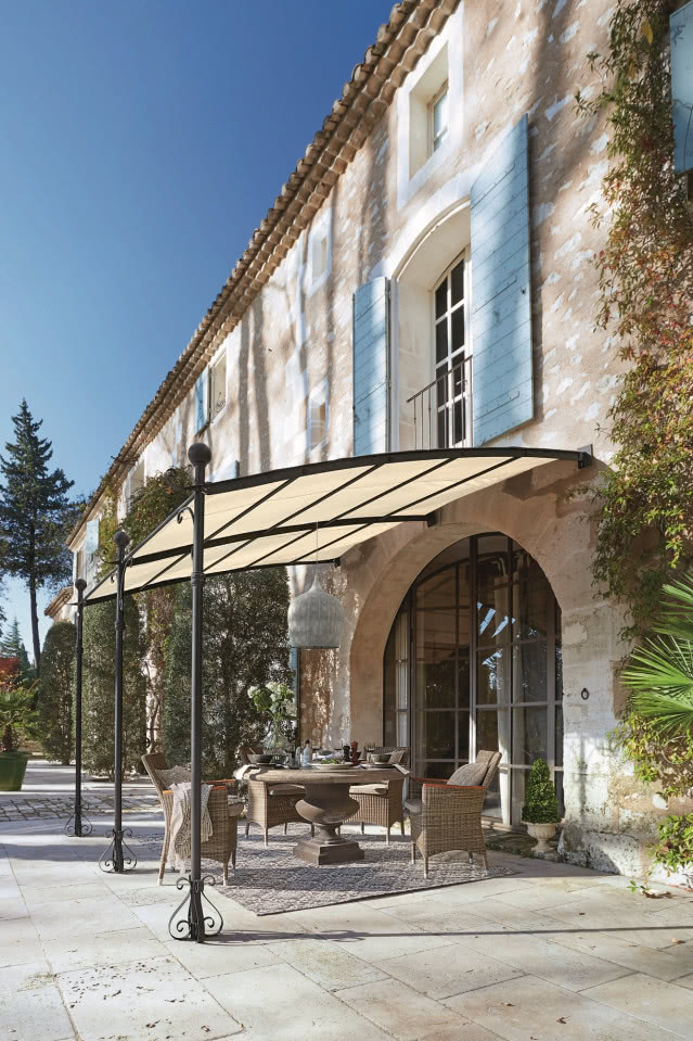 pargola mała z dachem ze szkła