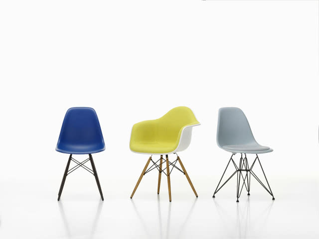 Eames Plastic Chair
