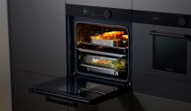  Odkryj nowe możliwości w kuchni dzięki piekarnikowi Samsung Dual Cook