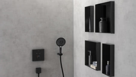 Jak zaaranżować półkę pod prysznicem? Rodzaje i wymiary