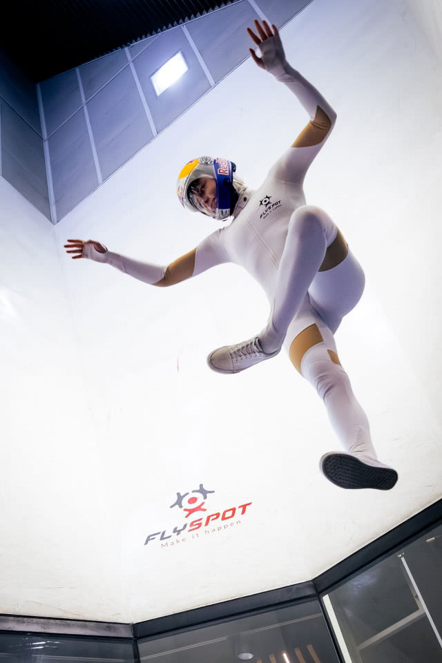Flyspot, 12 urodziny, Maja Kuczyńska - pokaz 