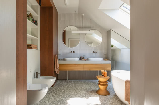 łazienka na poddaszu