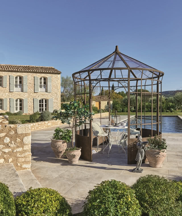 altana aluminiowa, ażurowa, dach ze szkła