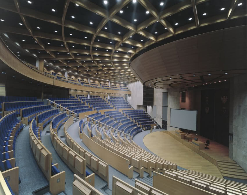Auditorium Maximum - wnętrze.