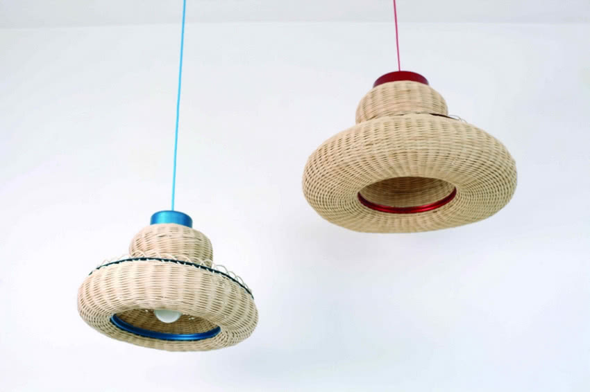 Wśród tradycyjnych palestyńskich plecionek nie...