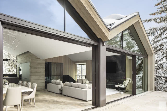 wejście do domu z tarasu