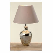 Klasyczna lampa stołowa