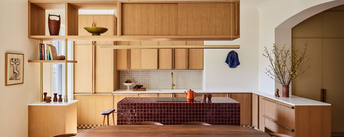 Nowojorski dom jak z lat 60-tych - zaskakujący, niekonwencjonalny, odkrywczy! Przekonajcie się sami!