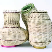 Kształty wazonów Awateef zostały zainspirowane...