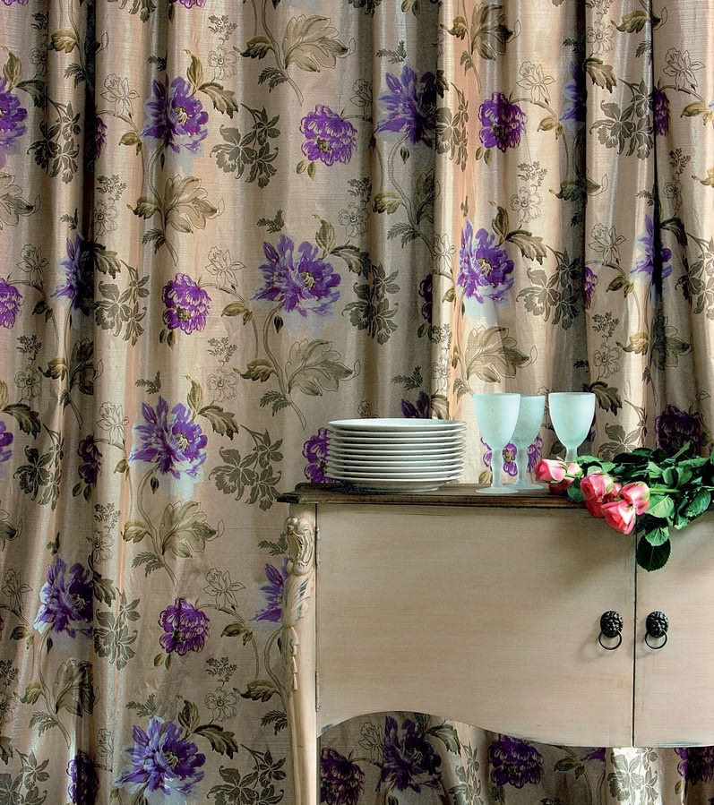 Lila i beż. Dwa kolory, które idealnie się...