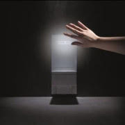 Terminal WC TECElux za estetycznym szklanym...