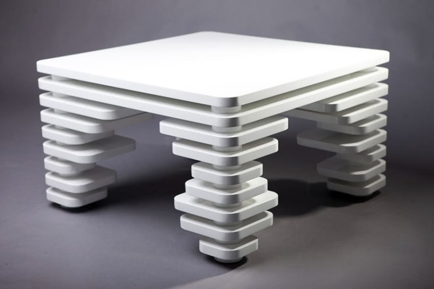 Zaakcentowanie kierunków horyzontalnych...