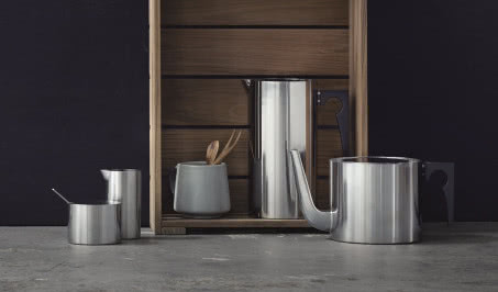 Kultowe naczynia Arne Jacobsena - Cylinda Line zawładnęły sercami użytkowników!