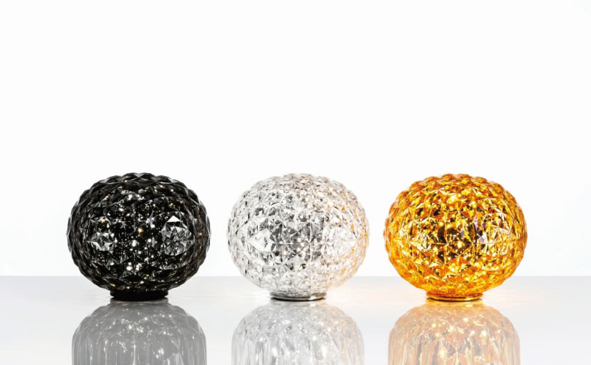 Lampki Planet dostępne są także w wersji...