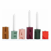 Drewniane świeczniki z literkami