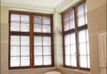 Okna ze szprosami w łazience 