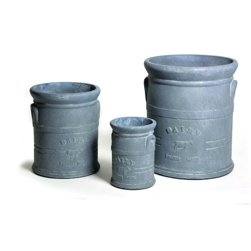 Betonowe donice dostępne w trzech...