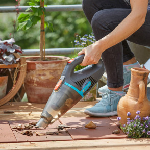 odkurzacz ręczny EasyClean Li