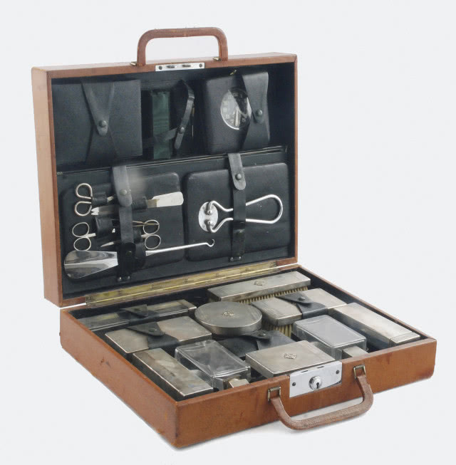 Stare walizki vintage