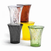 Stołek Blossom jest częścią projektu Objets...