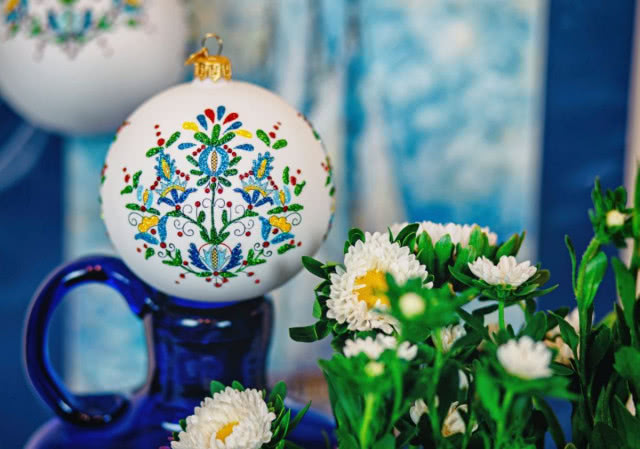 Bombka we wzór kaszubski