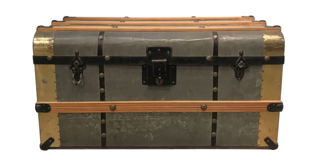 Stary kufer vintage