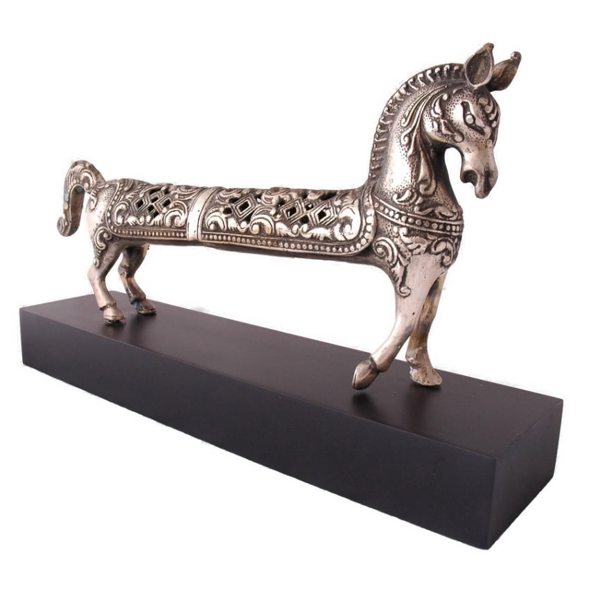 Koń arabski, mosiądz, wym.:45 x 23,5 x 10 cm,...