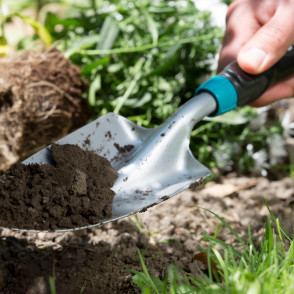 zestawu narzędzi ogrodniczych