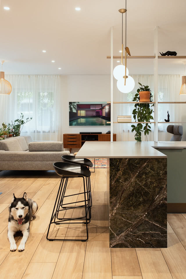 Kamienna wyspa kuchenna w granicie