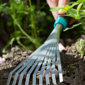 zestawu narzędzi ogrodniczych