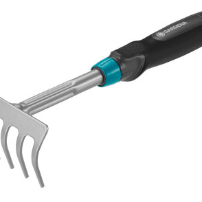 zestawu narzędzi ogrodniczych