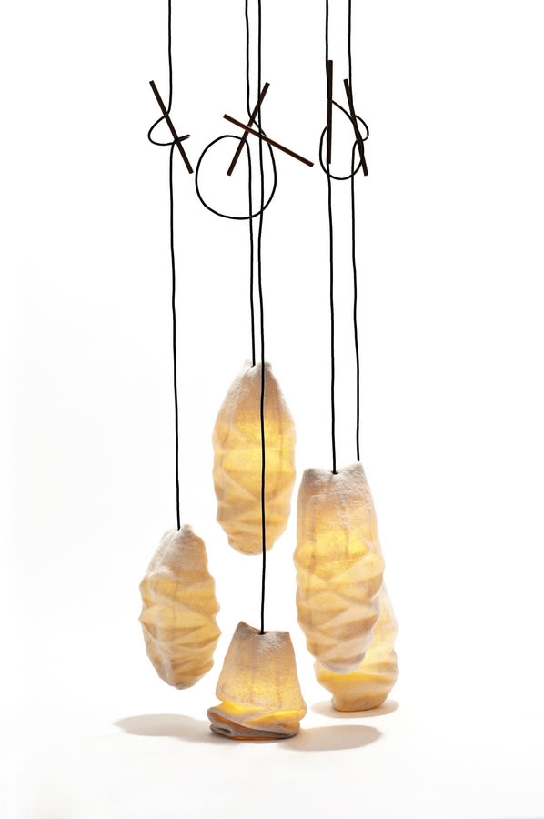 Kokony - filcowe lampy, które można dowolnie...