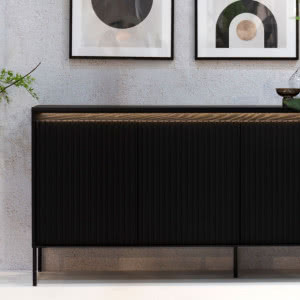 Mid-century modern bez odtwarzania epoki. Jak korzystać z tej estetyki, wybierając nowe meble?
