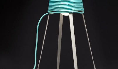 Lampa UL - pomysł i kolorowy kabel