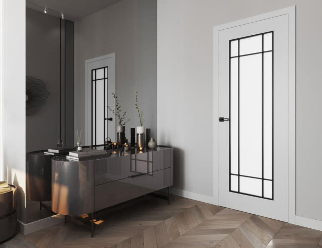 duże lustro, komoda, świeczki, wazon z gałązką, drzwi, drewniana podłoga