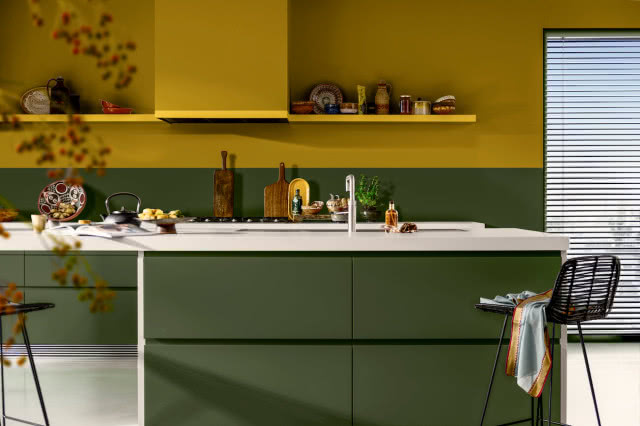 żółty kolor roku 2025