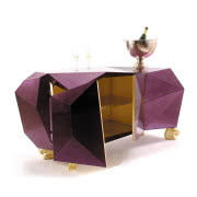 Komoda Symphony, Boca de Lobo