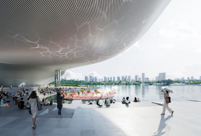 Yichang Grand Theatre z widokiem na rzekę.