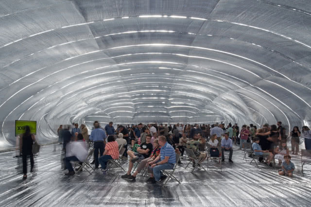 pawilon w środku, przestrzeń publiczna