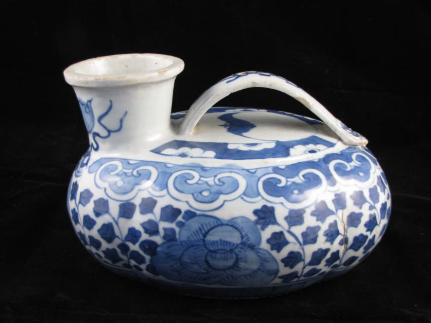 Urynał, Chiny, 1. poł. XIX w.