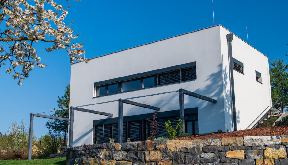 Jak zaoszczędzić na ogrzewaniu i klimatyzacji? Wady i zalety domu pasywnego