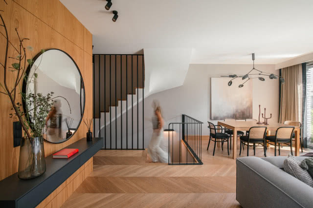 balustrada metalowa schody w domu