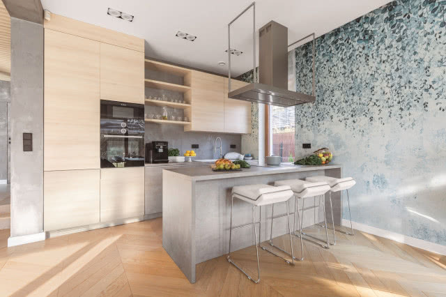 Kuchnia z jasnego drewna