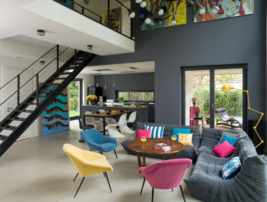 Salon i kuchnia z jadalnią, a nawet schody...