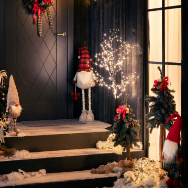 Magiczne wejście do domu - świąteczne dekoracje, które zachwycą gości
